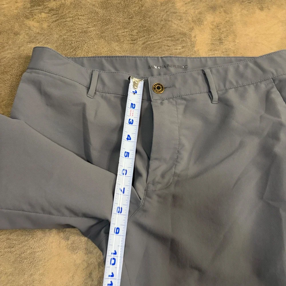 Banana Republic Core Temp Pants Mens 32x30 Gray Slim Straight Golf Chino 5553